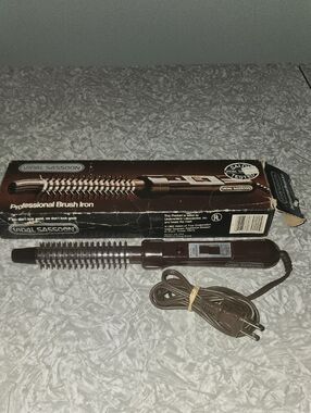 Vidal Sassoon Brown Professional Heated Brush - Women Hair Styling